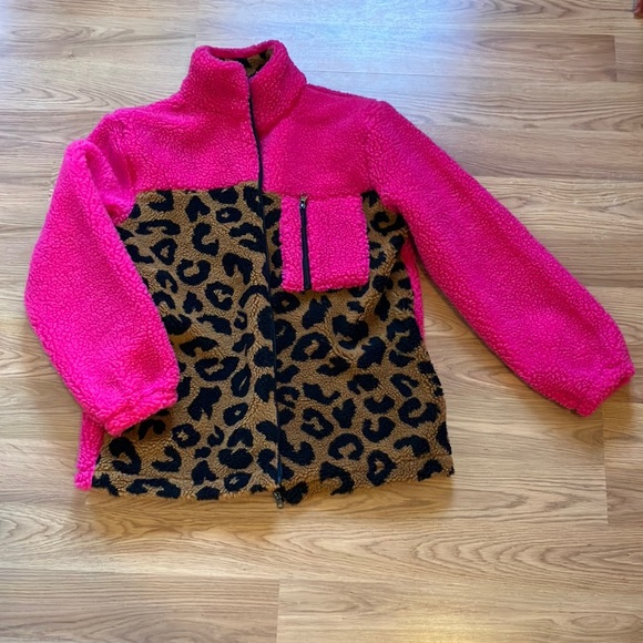 Blossom Boutique Cortney Sherpa Hot Pink and Leopard, Size M - Picture 1 of 5